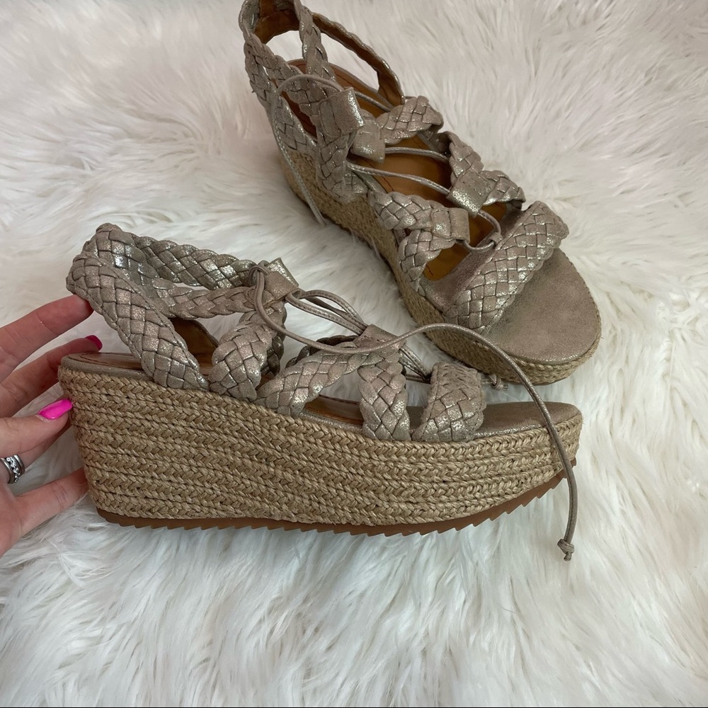 Trask Wedged Braided Strappy Heel- Women's size 8- Pewter/ Gold